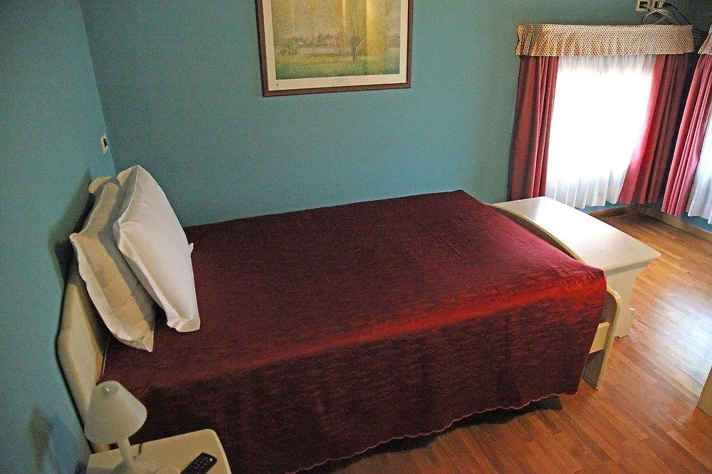 ***  Country Hotel Al Gallo Oderzo Italy