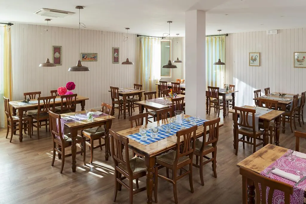 Country Hotel Al Gallo Oderzo 3*,  Italy